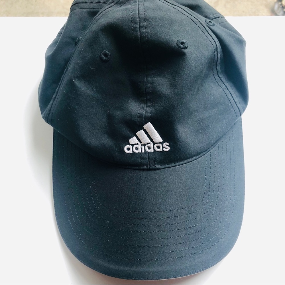 🔥3/$25 ADIDAS Black Hat EUC